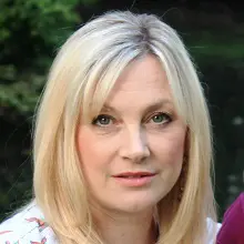 Image of Wendy Turner Webster looking directly into camera